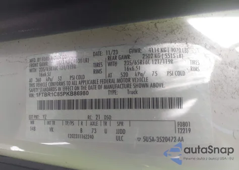 2023 Ford Transit-250 z USA, uszkodzony, nr VIN 1FTBR1C85PKB86980